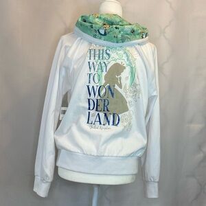 Disney Parks Epcot United Kingdom Alice In Wonderland Hoodie Women Size L
